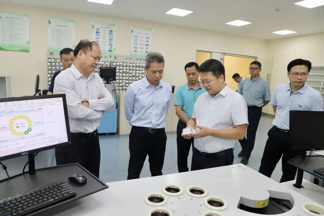 q6OGTjxLns.jpg q6OGTjxLns.jpg