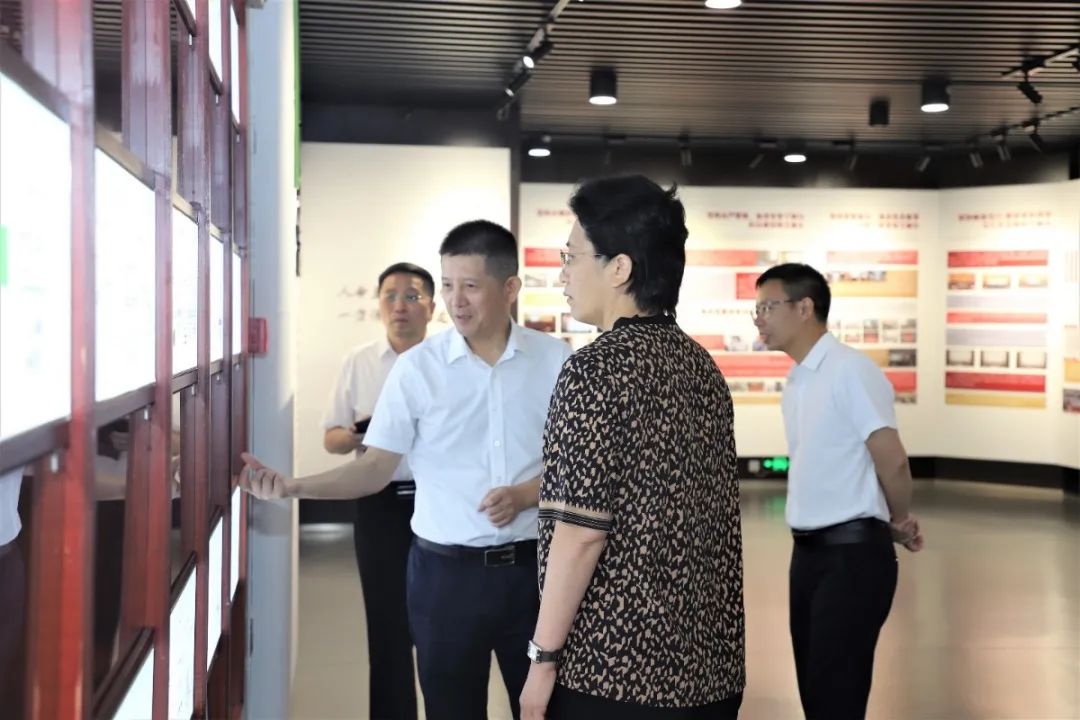 ZZ76yrPJzH.jpg ZZ76yrPJzH.jpg