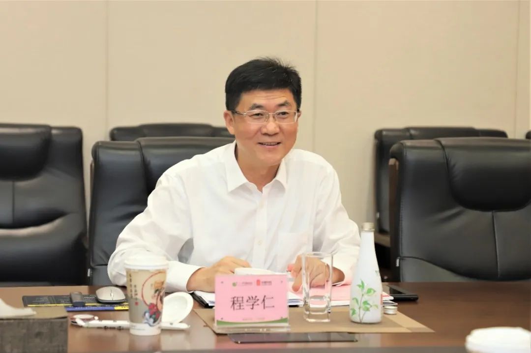 qUlaKFOqoB.jpg qUlaKFOqoB.jpg